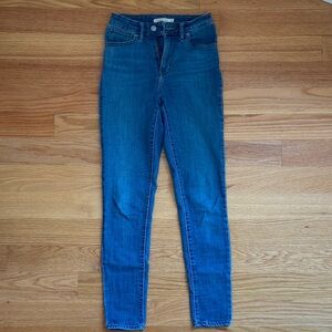 Levi’s 721 High Rise Skinny